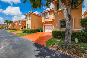 14972 SW 104th St APT 110, Miami, FL 33196, Sold 12/08/22