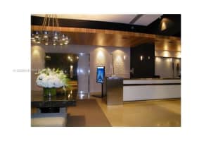 60 SW 13th St, Miami, FL 33130, Sold 11/04/22