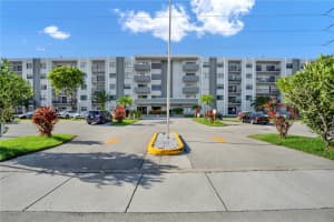 1301 NE 7th St APT 408, Hallandale Beach, FL 33009, Sold 08/10/22