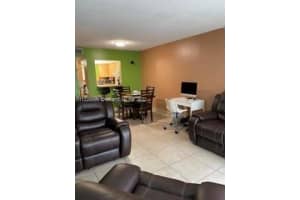 220 NW 87th Ave APT K215, Miami, FL 33172, Sold 07/22/22