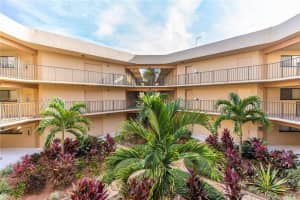 8005 SW 107th Ave APT 219, Miami, FL 33173, Sold 08/31/22