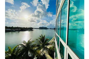 6580 Indian Creek Dr APT 409, Miami Beach, FL 33141, Sold 07/28/22