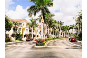8850 W Flagler St APT 12, Miami, FL 33174, Sold 08/13/22