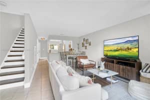 304 Palm Cir E, Pembroke Pines, FL 33025, Sold 07/20/22