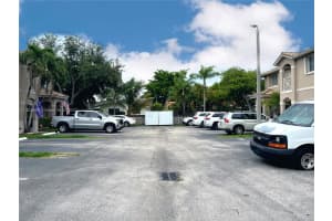 16615 NW 70th Ave, Hialeah, FL 33014, Sold 07/27/22