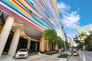 45 SW 9th St, Miami, FL 33130, Sold 12/16/22