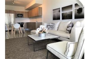 2960 NE 207th St #914, Aventura, FL 33180, Sold 09/01/22