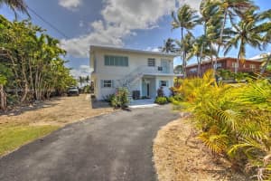 570 Sombrero Beach Rd, Marathon, FL 33050, Sold 10/25/22