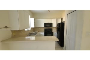 1025 SE 23rd Ave, Homestead, FL 33035, Sold 10/27/22
