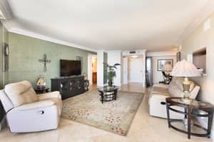 4000 Towerside Terrace APT 2108, Miami, FL 33138, Sold 10/21/22