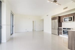 2960 NE 207th St, Aventura, FL 33180, Sold 12/22/22