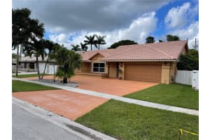 1479 NW 161st Ave, Pembroke Pines, FL 33028, Sold 08/08/22