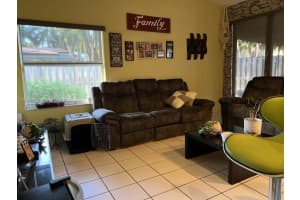 11381 NW 50th Terrace, Doral, FL 33178, Sold 09/01/22