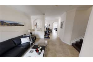 1019 NW 102 Pl, Miami, FL 33172, Sold 09/15/22