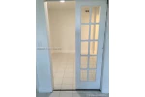 1251 NE 108th St APT 120, Miami, FL 33161, Sold 09/16/22