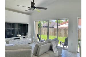 7617 NW 166th Terrace, Hialeah, FL 33015, Sold 09/15/22