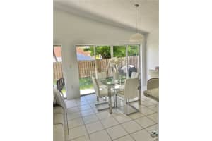 7617 NW 166th Terrace, Hialeah, FL 33015, Sold 09/15/22