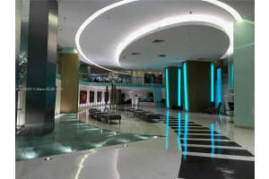 92 SW 3rd St APT 3111, Miami, FL 33130, Sold 08/10/22