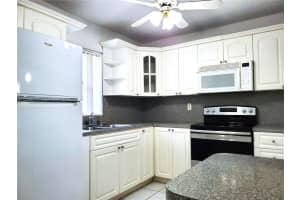 245 NW 109th Ave APT 101, Miami, FL 33172, Sold 08/19/22