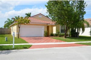 2366 NW 184th Terrace, Pembroke Pines, FL 33029, Sold 09/16/22