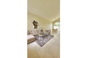 9787 NW 29th St, Doral, FL 33172, Sold 08/31/22