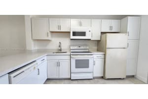 2246 SW 81st Ave #17, Miramar, FL 33025, Sold 09/07/22