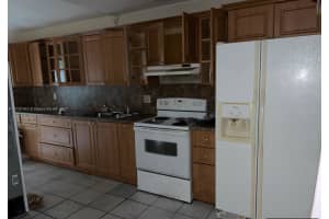 6460 W 24th Ct, Hialeah, FL 33016, Sold 08/29/22