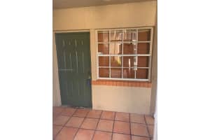 8630 SW 3rd St APT 101, Pembroke Pines, FL 33025, Sold 08/17/22