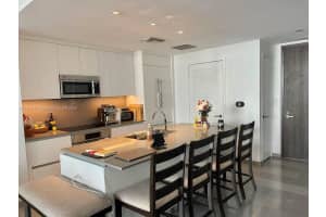68 SE 6th St Apt 906, Miami, FL 33131, Sold 01/11/23