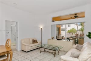 1118 Birchwood Rd, Weston, FL 33327, Sold 08/15/22