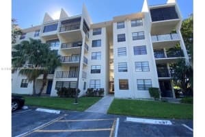 6190 Woodlands Blvd APT 515, Tamarac, FL 33319, Sold 01/27/23