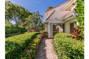 20302 NE 34th Ct, Miami, FL 33180, Sold 09/30/22