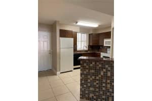 6175 NW 186th St APT 102, Hialeah, FL 33015, Sold 08/16/22