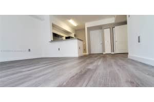 5077 NW 7th St APT 1414, Miami, FL 33126, Sold 09/28/22