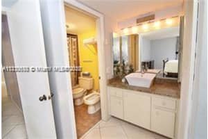 3200 Collins Ave, Miami Beach, FL 33140, Sold 01/02/23