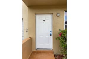 380 NW 85th Pl #1407, Miami, FL 33126, Sold 09/07/22
