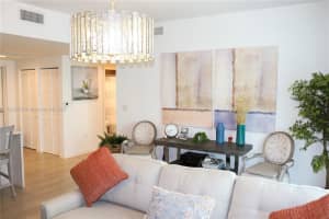 7270 N Kendall Dr, Miami, FL 33156, Sold 09/26/22