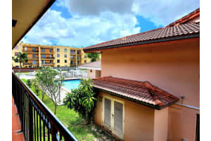5851 W 20th Ave APT 412, Hialeah, FL 33012, Sold 09/09/22