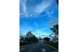 950 SW 104th Ct, Miami, FL 33174, Sold 10/01/22