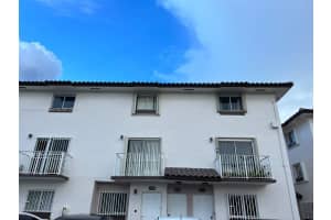 950 SW 104th Ct, Miami, FL 33174, Sold 10/01/22