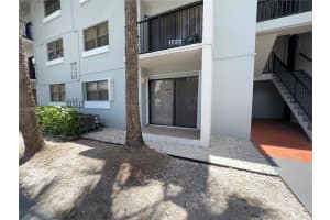 7110 NW 179th St APT 103, Hialeah, FL 33015, Sold 09/20/22