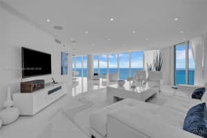 2711 S Ocean Dr, Hollywood, FL 33019, Sold 10/17/22