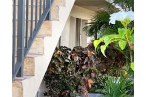 2918 NE 8th Terrace APT 103, Wilton Manors, FL 33334, Sold 10/21/22