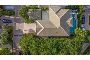 19931 NE 36th Pl, Aventura, FL 33180, Sold 10/25/22