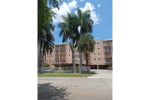 1655 W 44th Pl APT 245, Hialeah, FL 33012, Sold 10/06/22