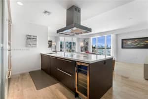 1445 16th St APT 503, Miami Beach, FL 33139, Sold 12/14/22