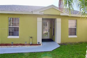 5923 Woodland Point Pl, Tamarac, FL 33319, Sold 08/12/22