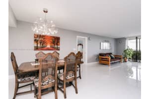 900 NE 195th St APT 511, Miami, FL 33179, Sold 08/05/22