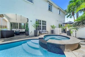 9721 NW 51st Ln, Doral, FL 33178, Sold 08/09/22