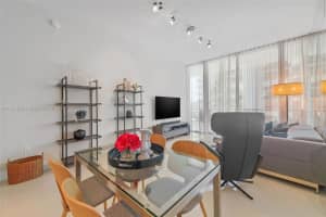 6799 Collins Ave APT 308, Miami Beach, FL 33141, Sold 09/23/22